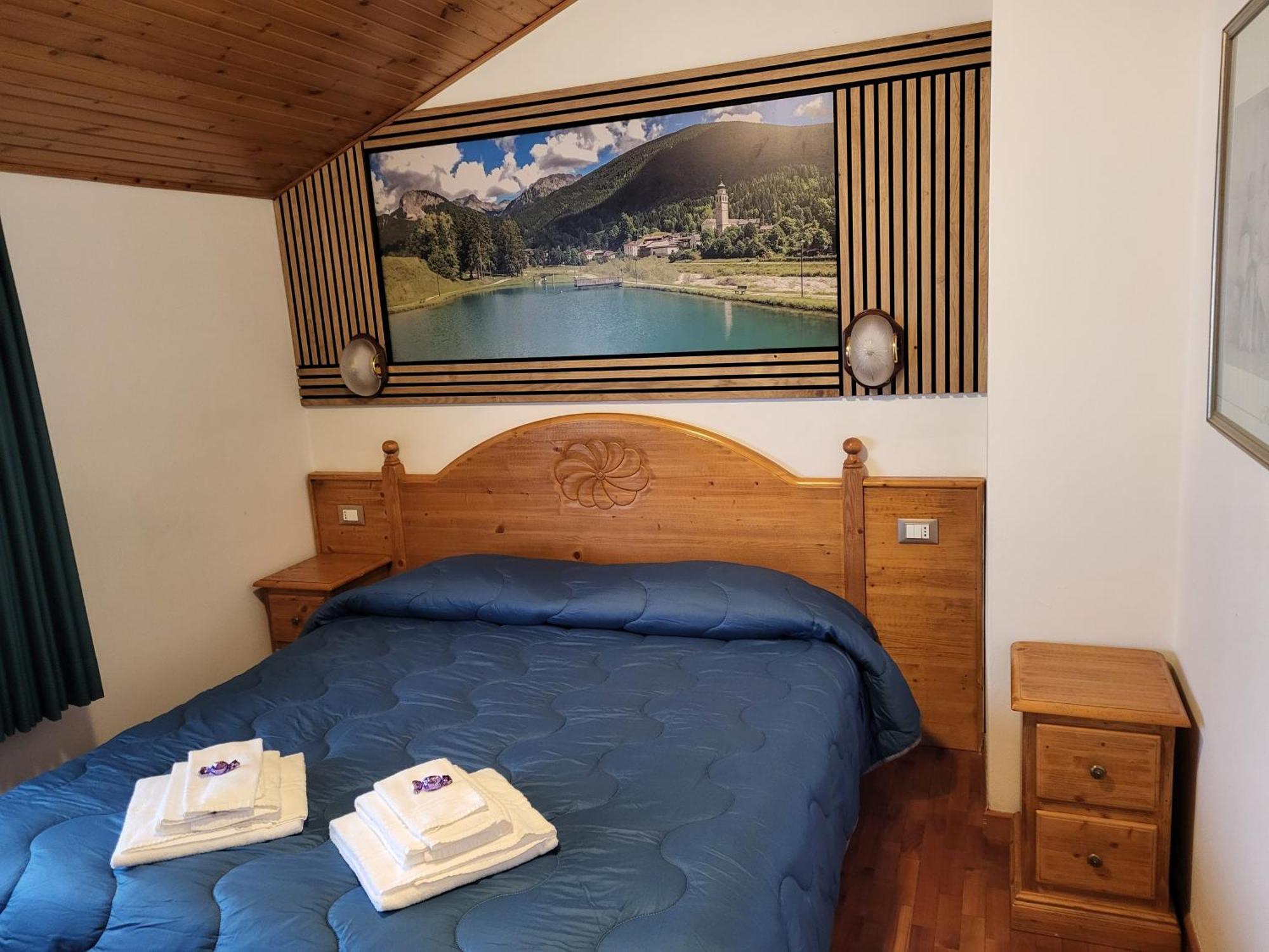 Albergo Meuble Tarandan Forni di Sopra Kültér fotó